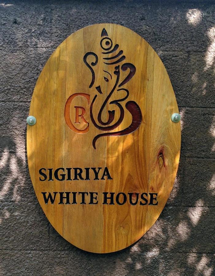 The Sigiriya White House Apartment Exterior foto