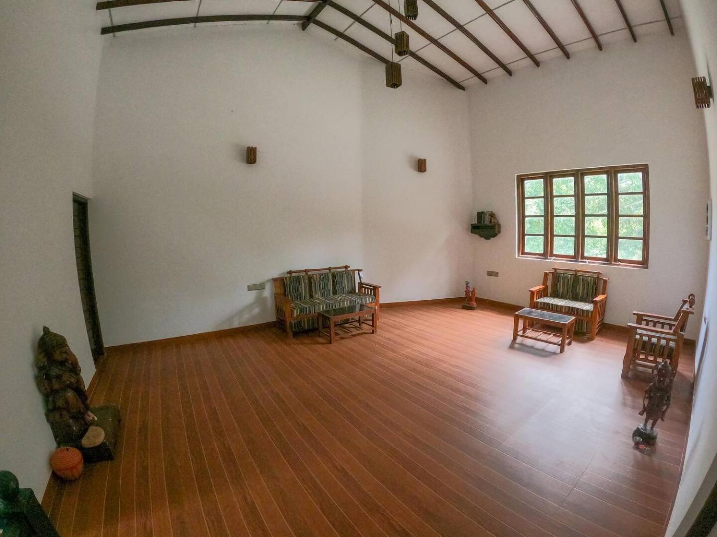 The Sigiriya White House Apartment Exterior foto
